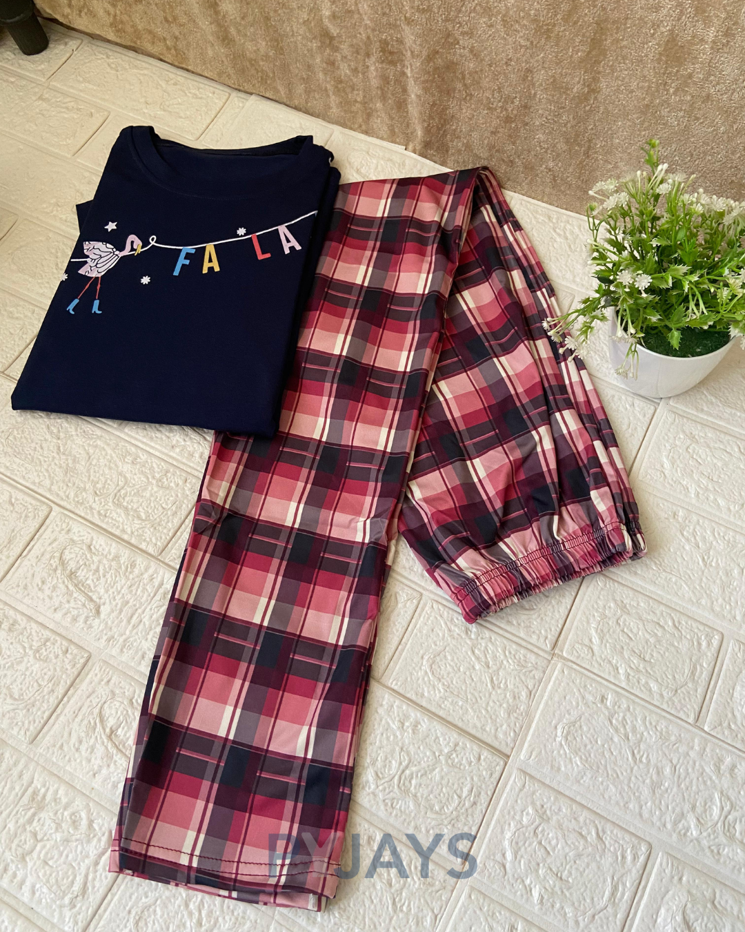 Pyjays ‘FA LA LA’ Pajama